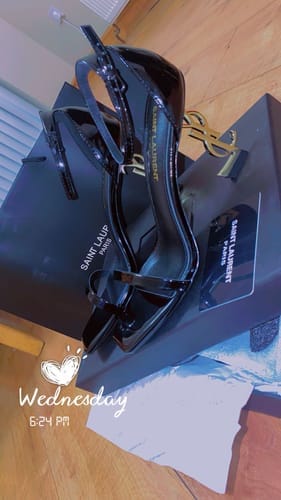 Customer photo review of SISY | HIGH HEELS