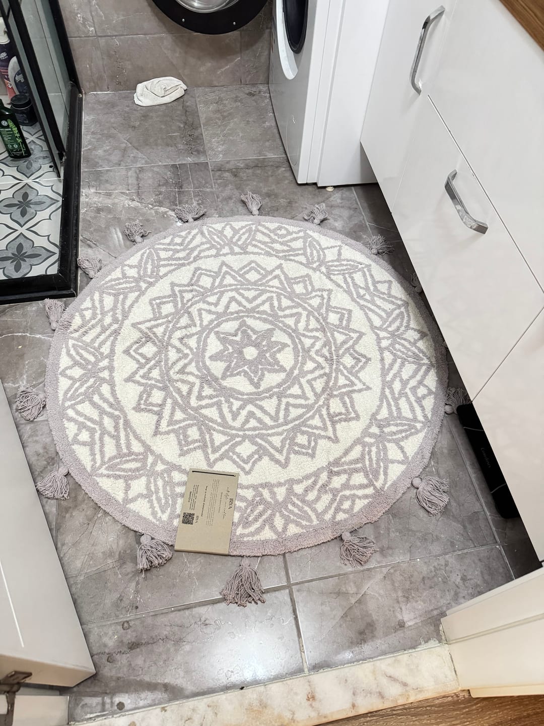 Customer photo review of Pina Yuvarlak Banyo Paspası %100 Pamuk 100x100 Gri