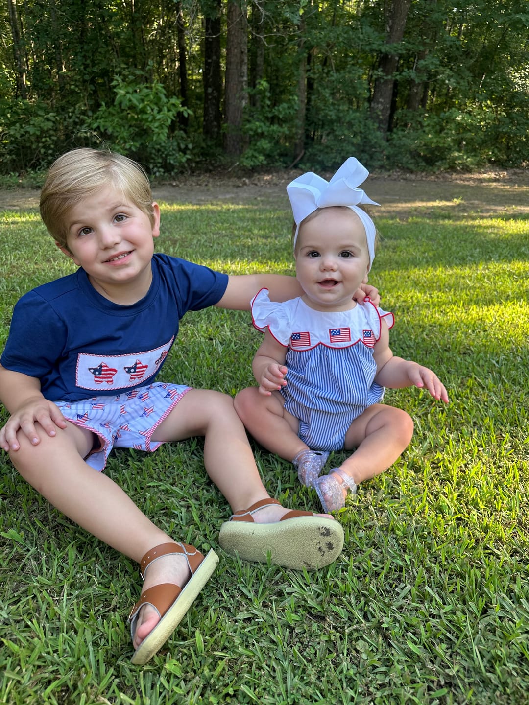 Customer photo review of American Flag Blue Stripe Amelia Bubble