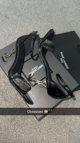 Customer photo review of SISY | HIGH HEELS