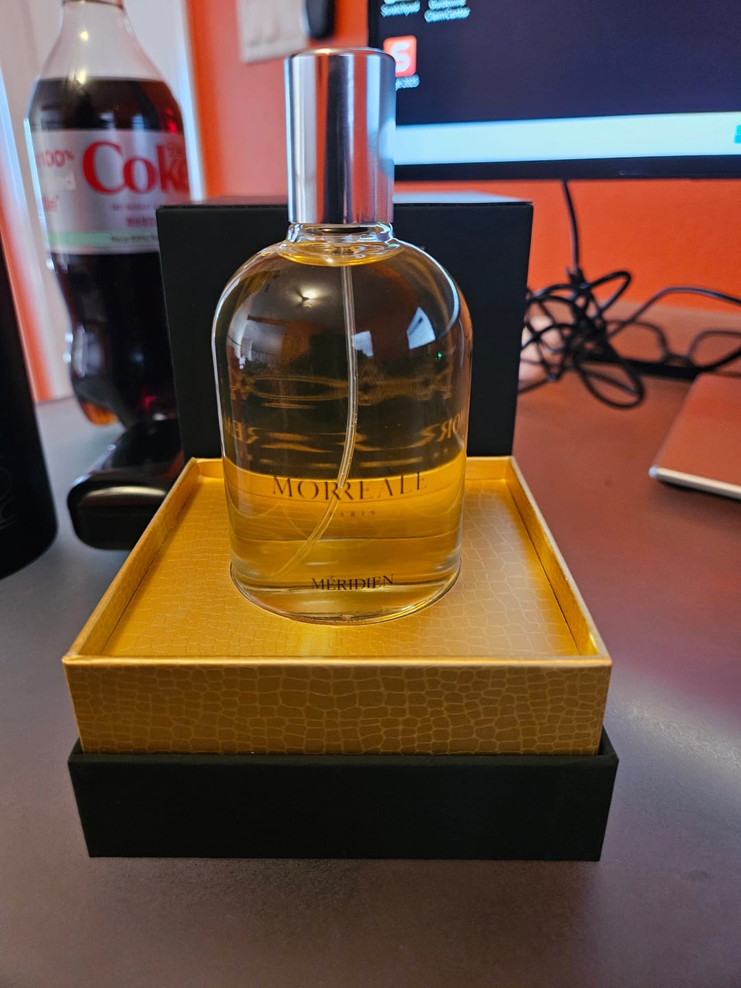 Customer photo review of Héritage Eau de Parfum – A powerful scent that defines your legacy