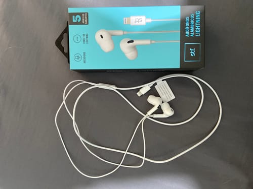 Customer photo review of Audífonos alámbricos In ear | STF Lighthing | Manos libres con micrófono Blanco