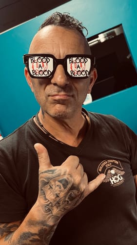 Customer photo review of Sticker Vinile Classico