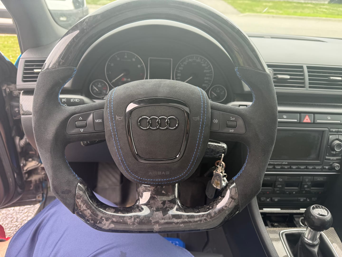 Customer photo review of 2007+ Audi A4/A5/A6/A7 S/RS Custom Airbag Cover