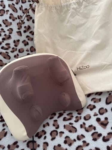 Customer photo review of HiZoo - Pillow Neck & Shoulder Massager