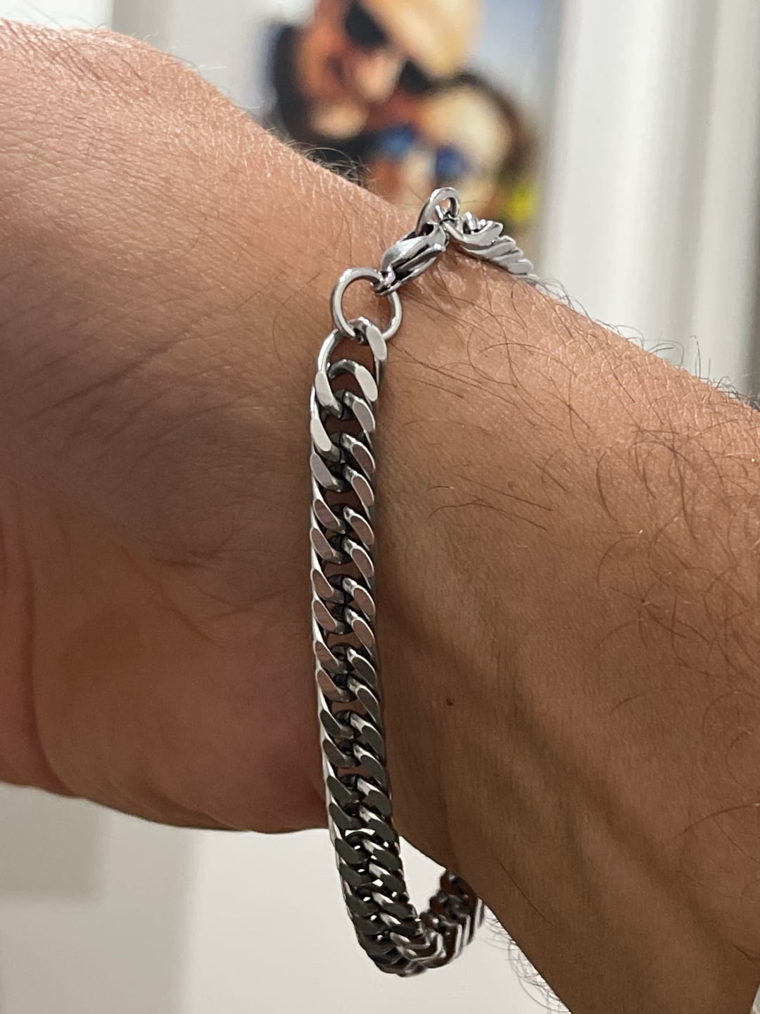 Customer photo review of THE CHAIN.