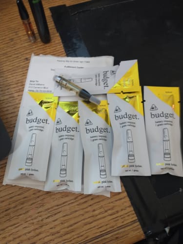 Customer photo review of 1 Gram THC-A Blend Vape Cartridge - Hybrid | Pink Lychee