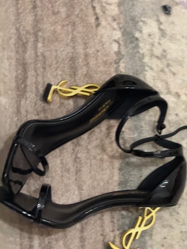 Customer photo review of SISY | HIGH HEELS