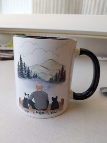 Customer photo review of Homme & Jusqu'à 3 Chiens | Mug Personnalisé
