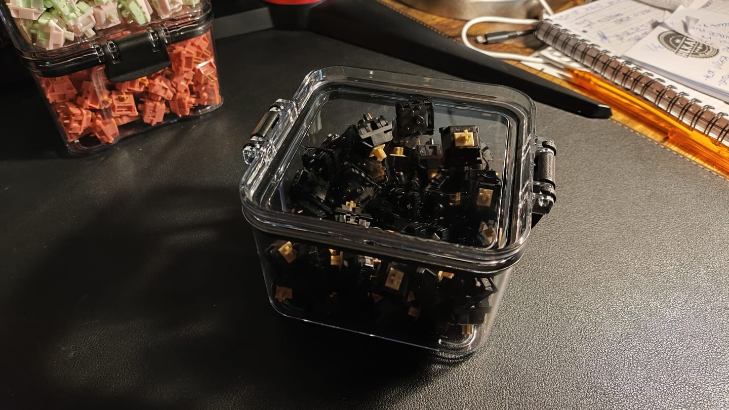 Customer photo review of KEYGEEK Y3 LINEAR SWITCH FACTORY LUBED (10PCS)