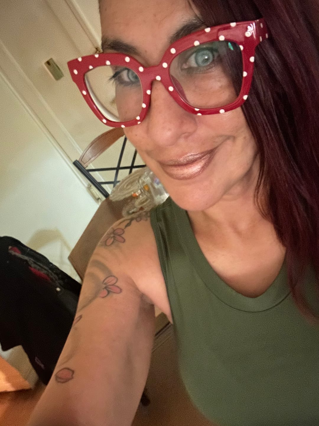 Customer photo review of Aine Swan Lake Blue Prescription Colored Contact Lenses