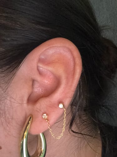 Customer photo review of Arete Dos Zirconia Con Cadena