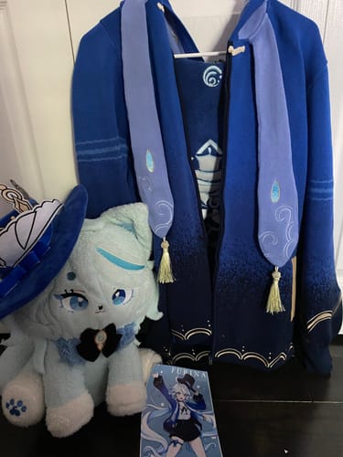 Customer photo review of Genshin Zipper Hoodie II Preorder