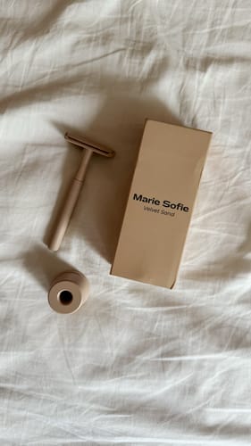 Customer photo review of The Sofie Shave