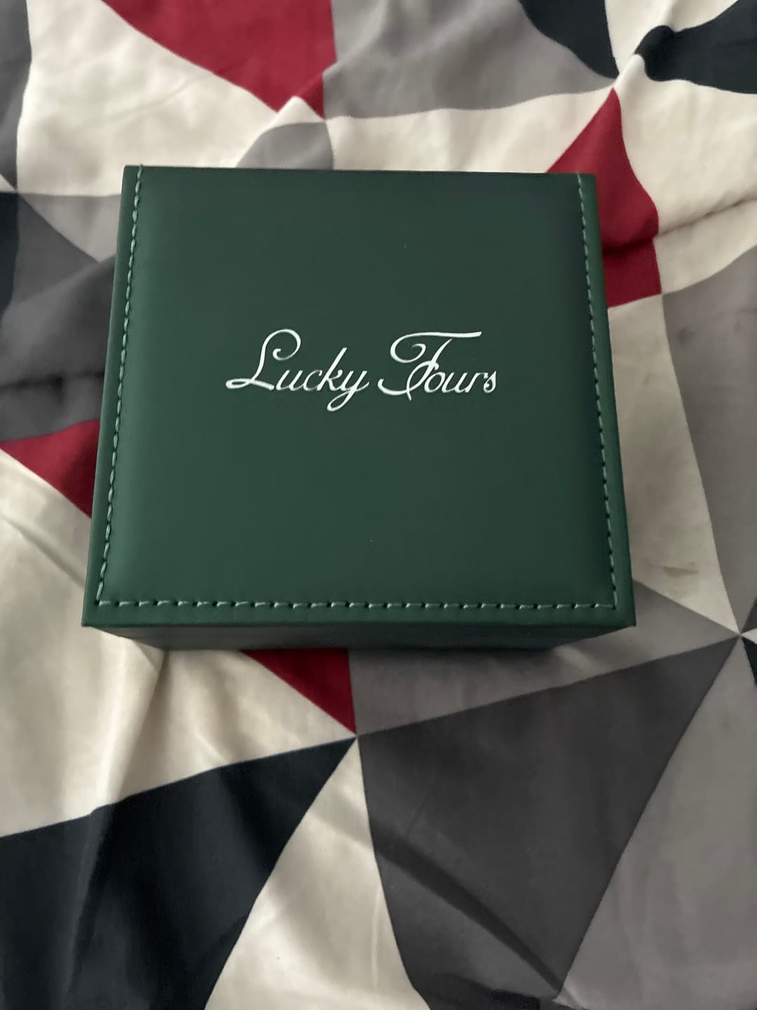 Customer photo review of Premium Lucky Fours® Box