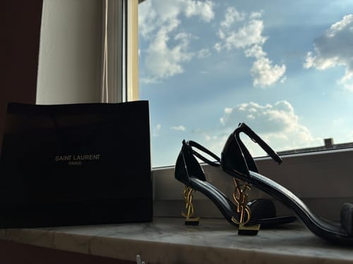 Customer photo review of SISY | HIGH HEELS