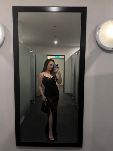 Customer photo review of SISY | HIGH HEELS