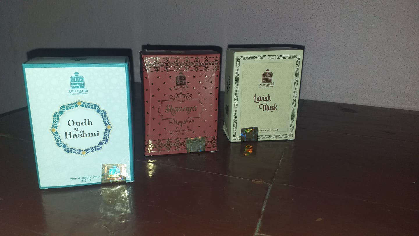 Customer photo review of 3 Pcs Attar Set Shanaya, Lavish Musk And Oudh Al Hashmi 5.5 Ml Each