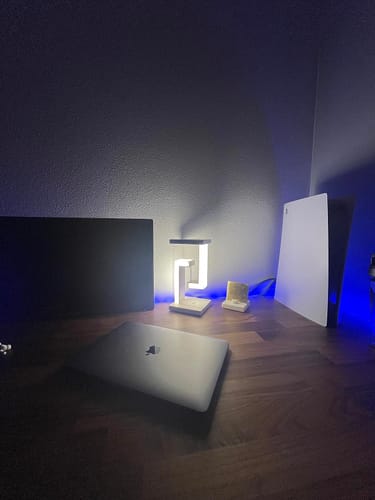 Customer photo review of Anti-Gravity Magnetic Levitation Table Lamp