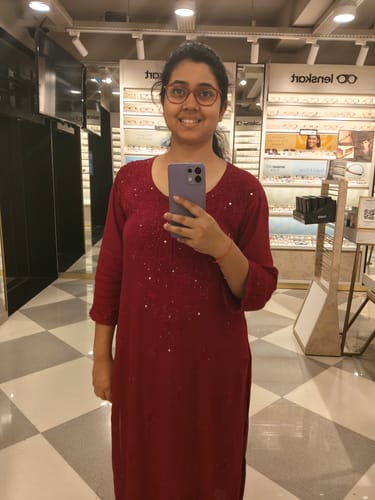Customer photo review of Maroon Rayon mukaish Long Kurta