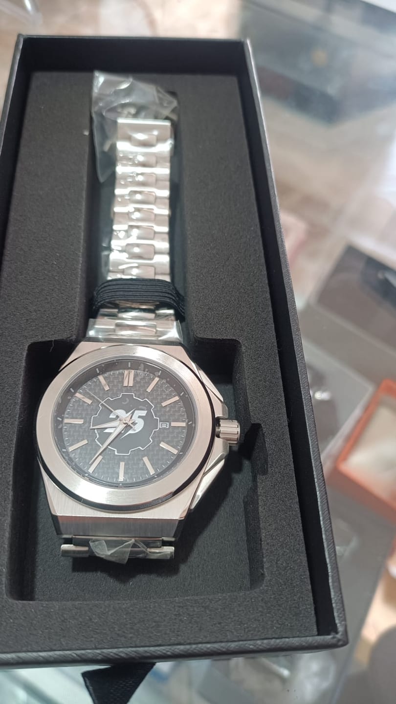 Customer photo review of Mystery Watch Tier 2