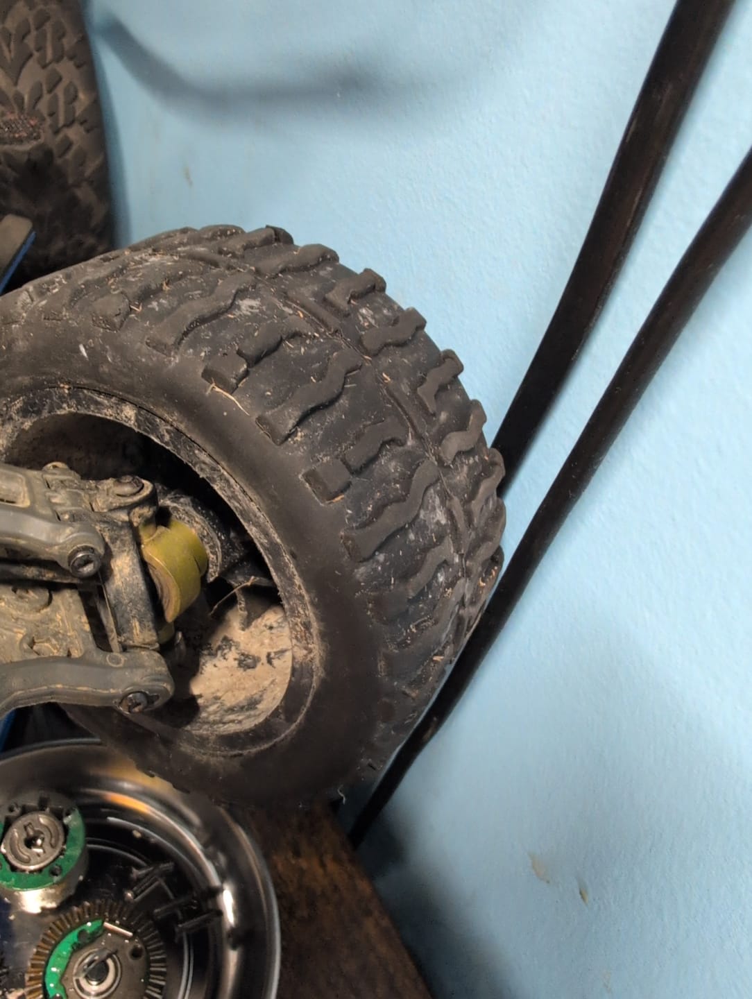 Customer photo review of Aluminum Front Steering Hub For XTS-F10 RC Rally Car