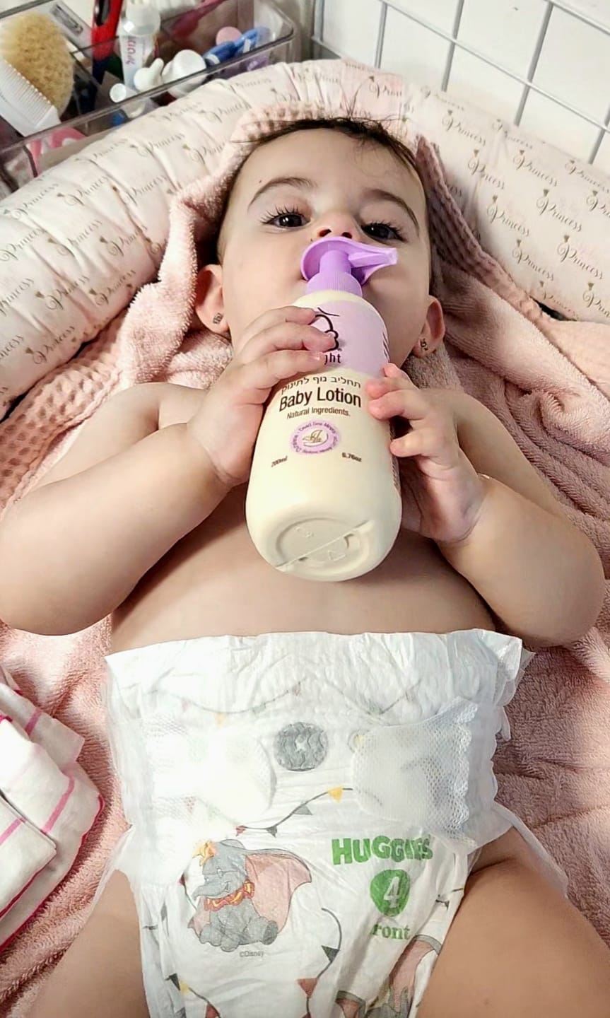 Customer photo review of מארז שלישייה תחליב גוף לתינוק -קרם גוף מבוסס על חמאת שיאה - לחות לעור מכף רגל ועד ראש