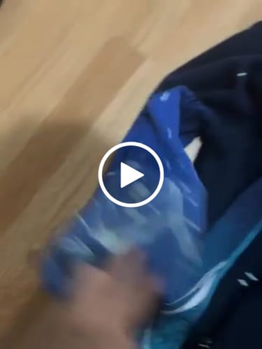 Customer video review of Genshin Zipper Hoodie II Preorder