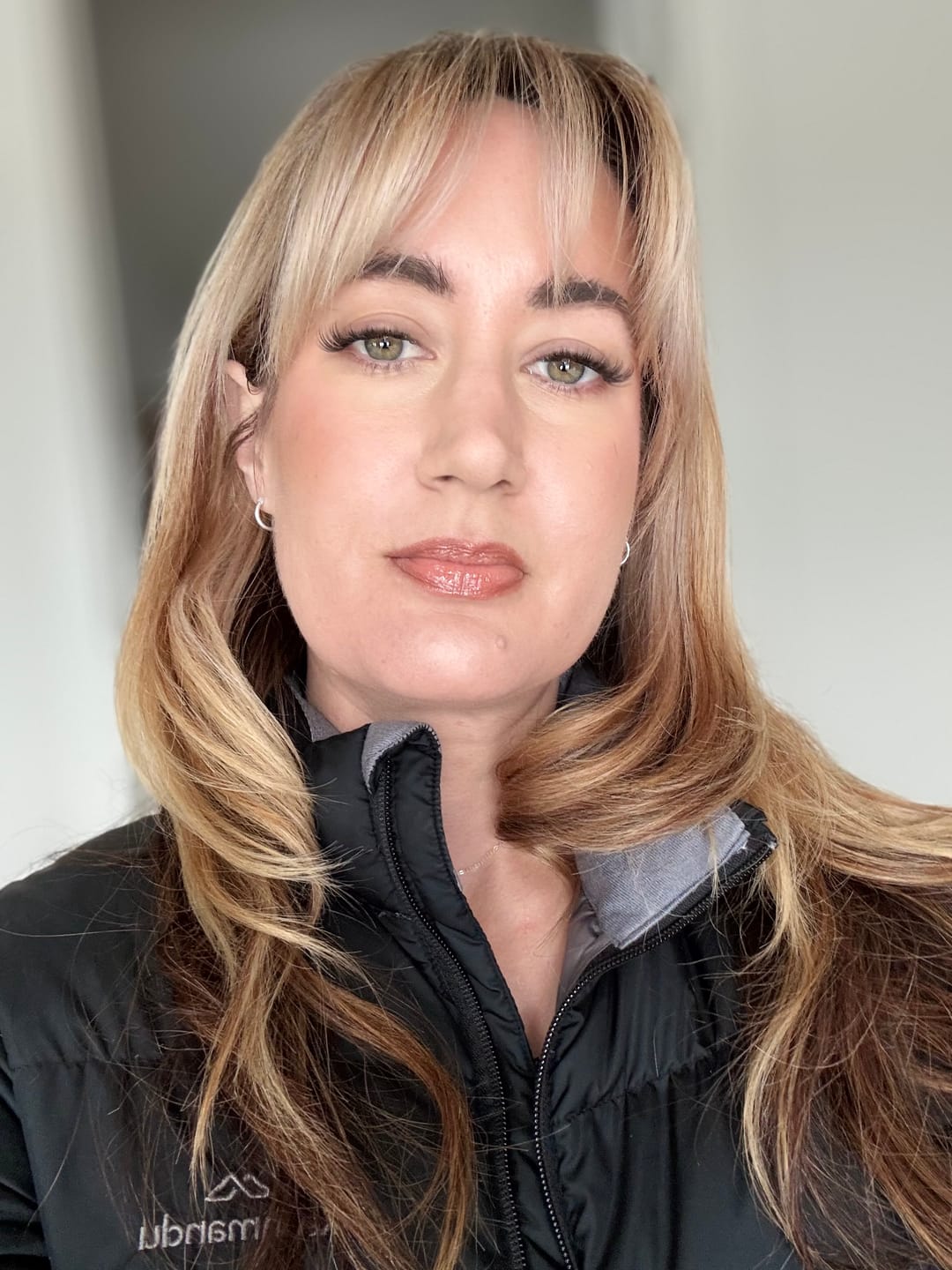 Customer photo review of Infinaluxe Dual-Sided Long Wear Lash Bond