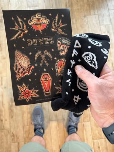 Customer photo review of 3 Pack | Timeless | Compression Shred Socks