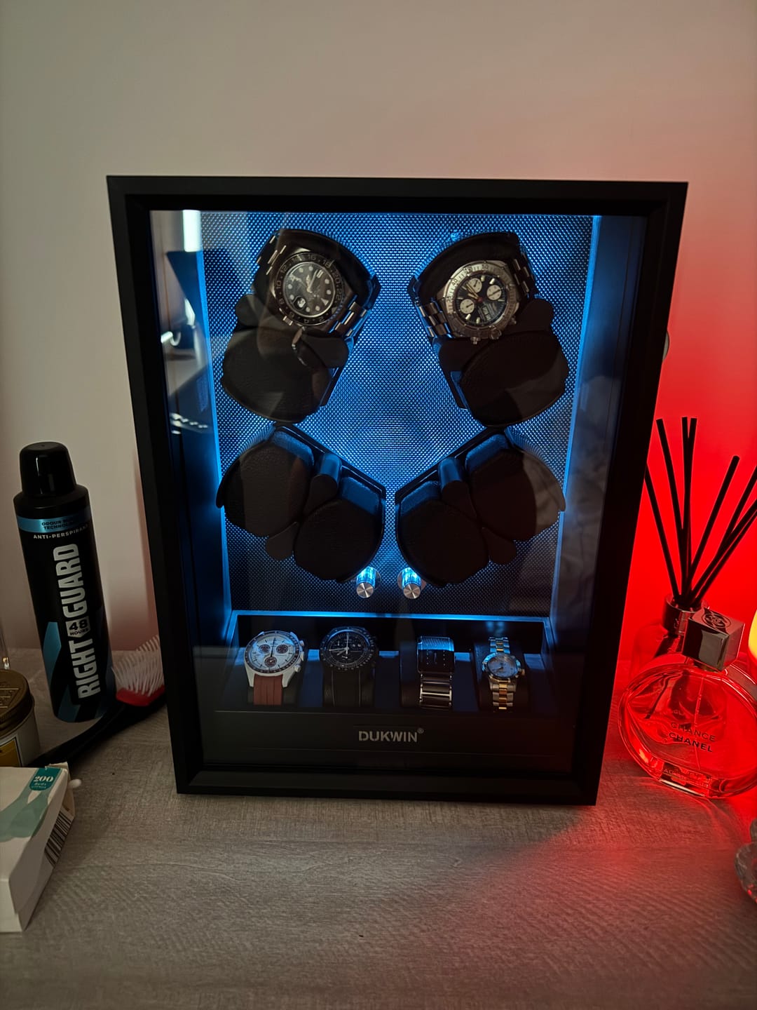 Customer photo review of 8 + 4 Watch Winder with Extra Storages Aurora Blue Light Quiet Motors - Black