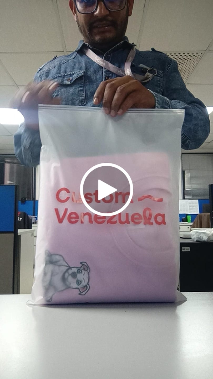 Customer video review of 🐾 Silueta artística de Mascota