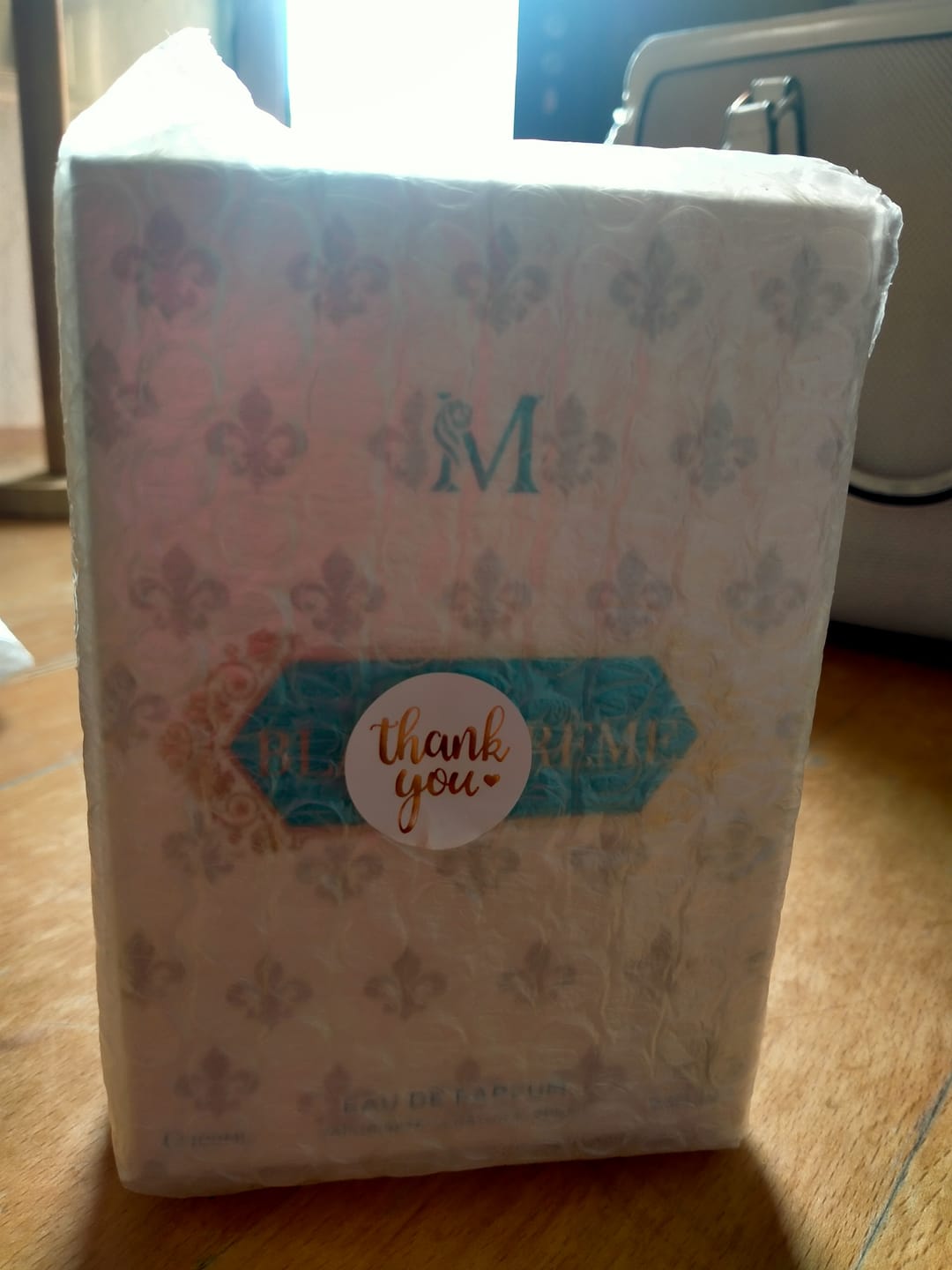 Customer photo review of MONTAGE® "BIANCO LATTE" PROFUMO DONNA 100ML