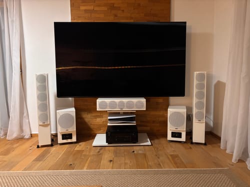 Customer photo review of Zen FT88 TV Stand