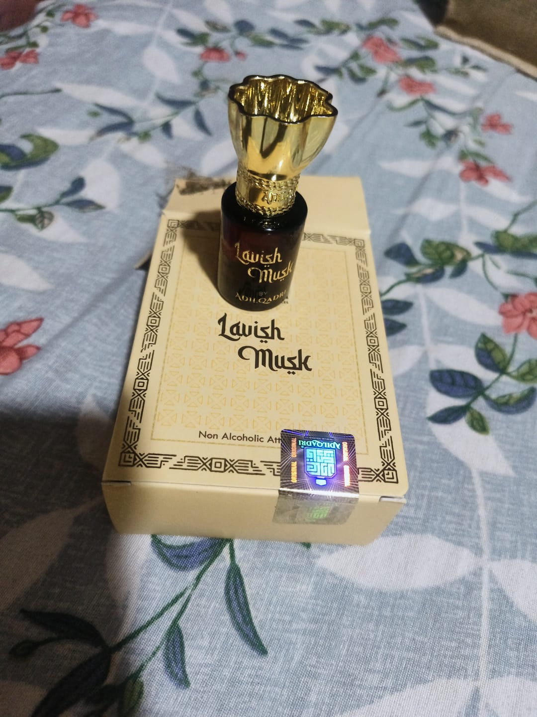 Customer photo review of Lavish Musk Premium Attar Perfume