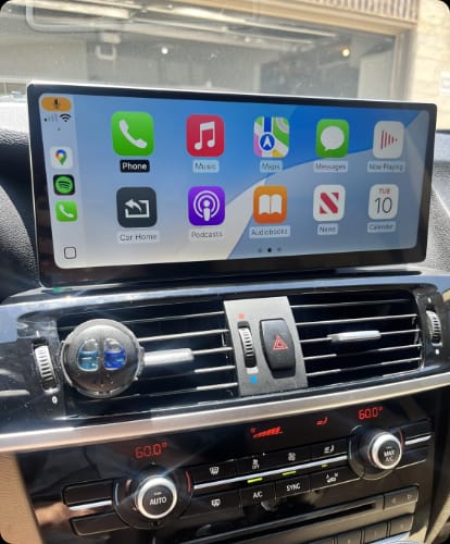 Customer photo review of 12.3'' Ultra CarPlay Android Auto Linux screen for BMW X3 F25 X4 F26 2011-2017