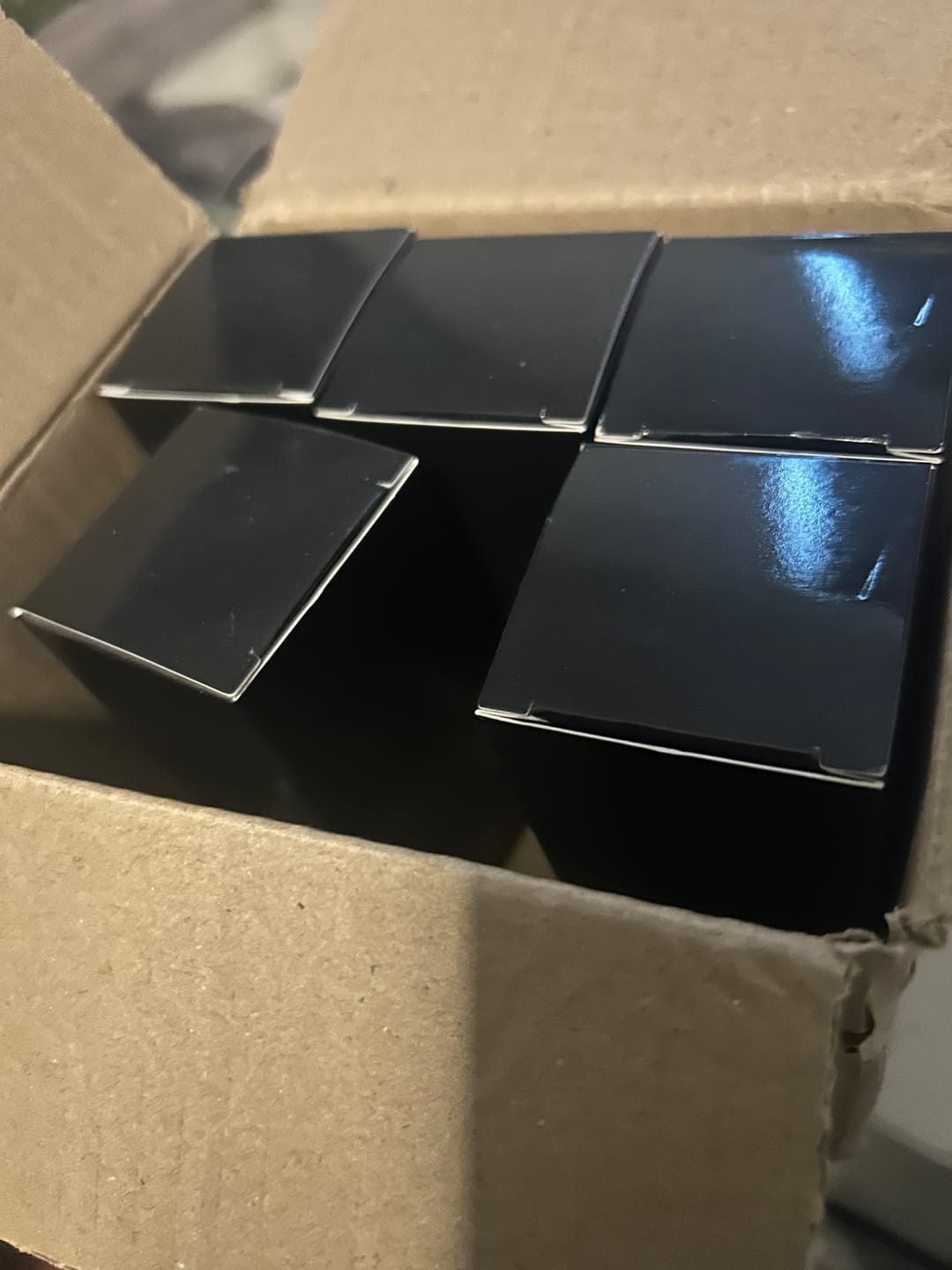 Customer photo review of 5 X 50ml Perfume Set