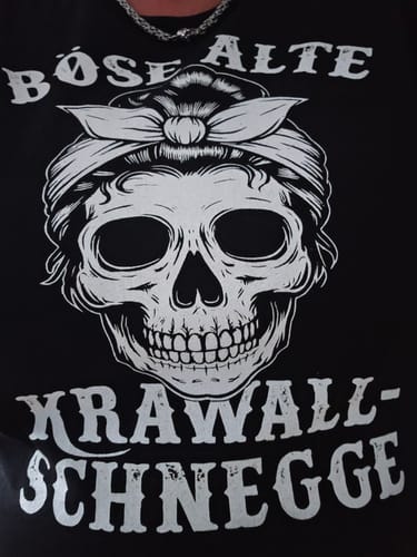 Customer photo review of Böse alte Krawallschnegge - Premium Damen T-Shirt