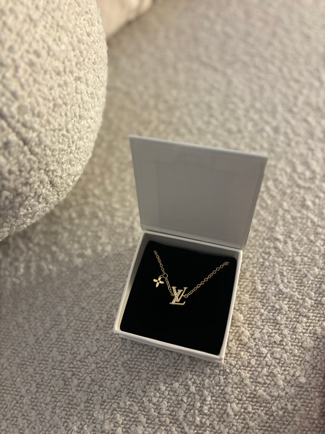 Customer photo review of Leya Bracelet Gold
