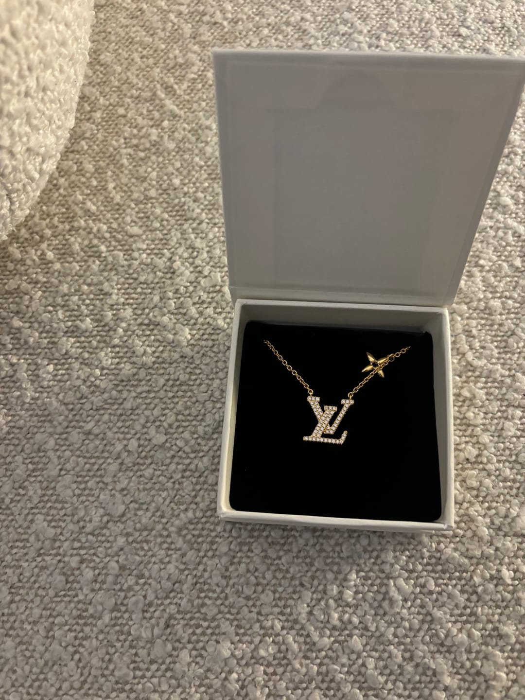 Customer photo review of Leya Necklace Gold