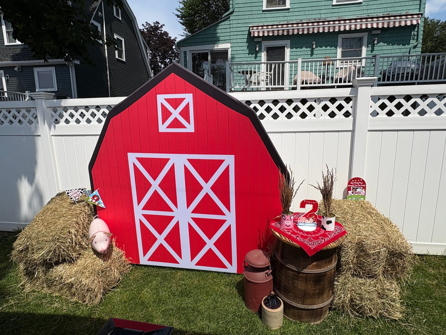 Customer photo review of 7x7ft Farm House Barn Arch Backdrop Wall Stand For Birthday Baby Shower Party Decoration