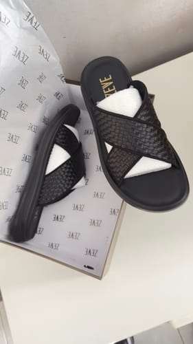 Customer photo review of Cross Strap Sandal - Black Woven (Cloud Sole)