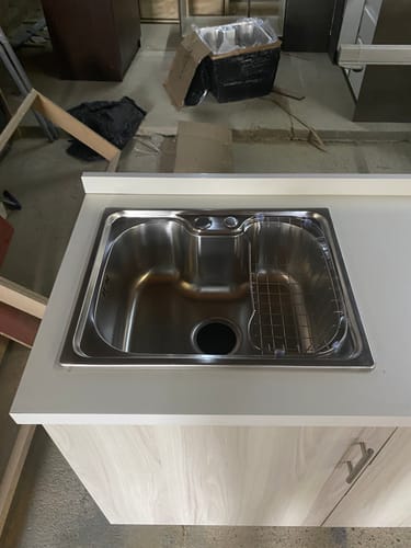 Customer photo review of Lavaplatos Estilo Riñón 50x40 cm