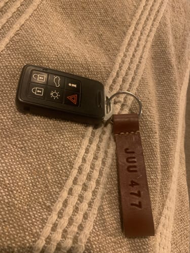 Customer photo review of Nyckelring i äkta läder