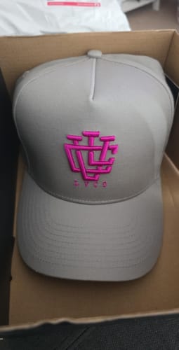 Customer photo review of [LIMITED EDITION] GREY DARK KNIGHT A-FRAME LVCO SNAPBACK