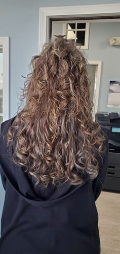 Customer photo review of Weightless Shampoo & Conditioner Set