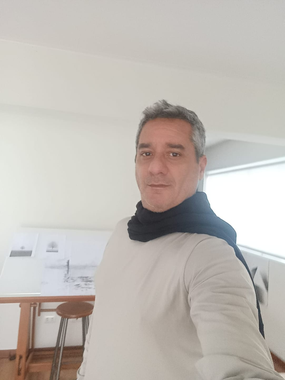 Customer photo review of The Essential Long Sleeve Tee - Black