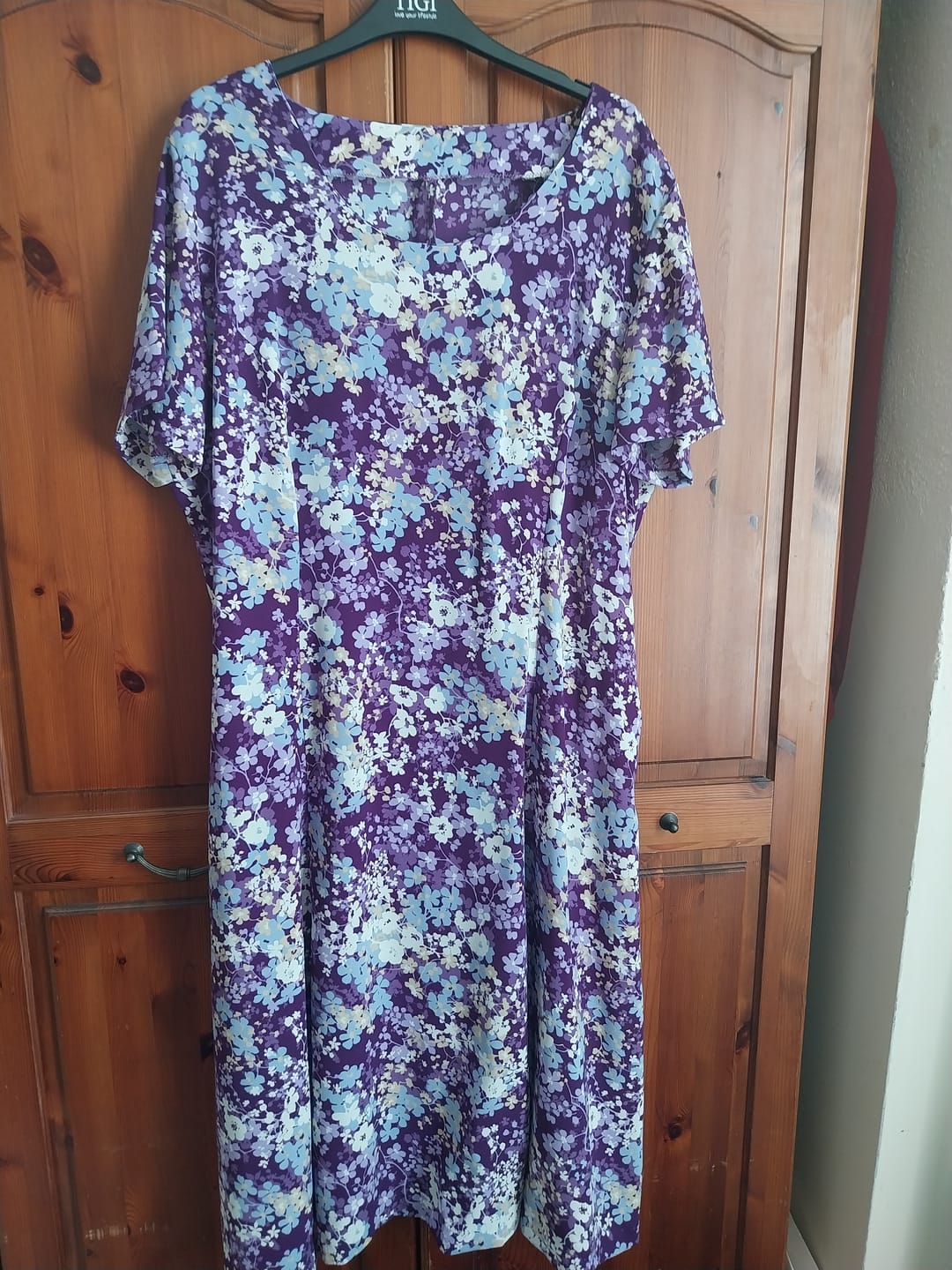 Customer photo review of Blossoming Flowers Polyester Crepe Fabric