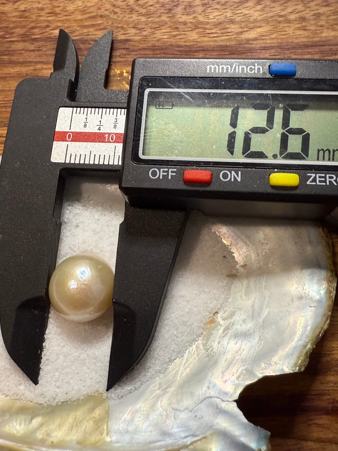 Customer photo review of Pearl Bomb - 9-14+mm Edison