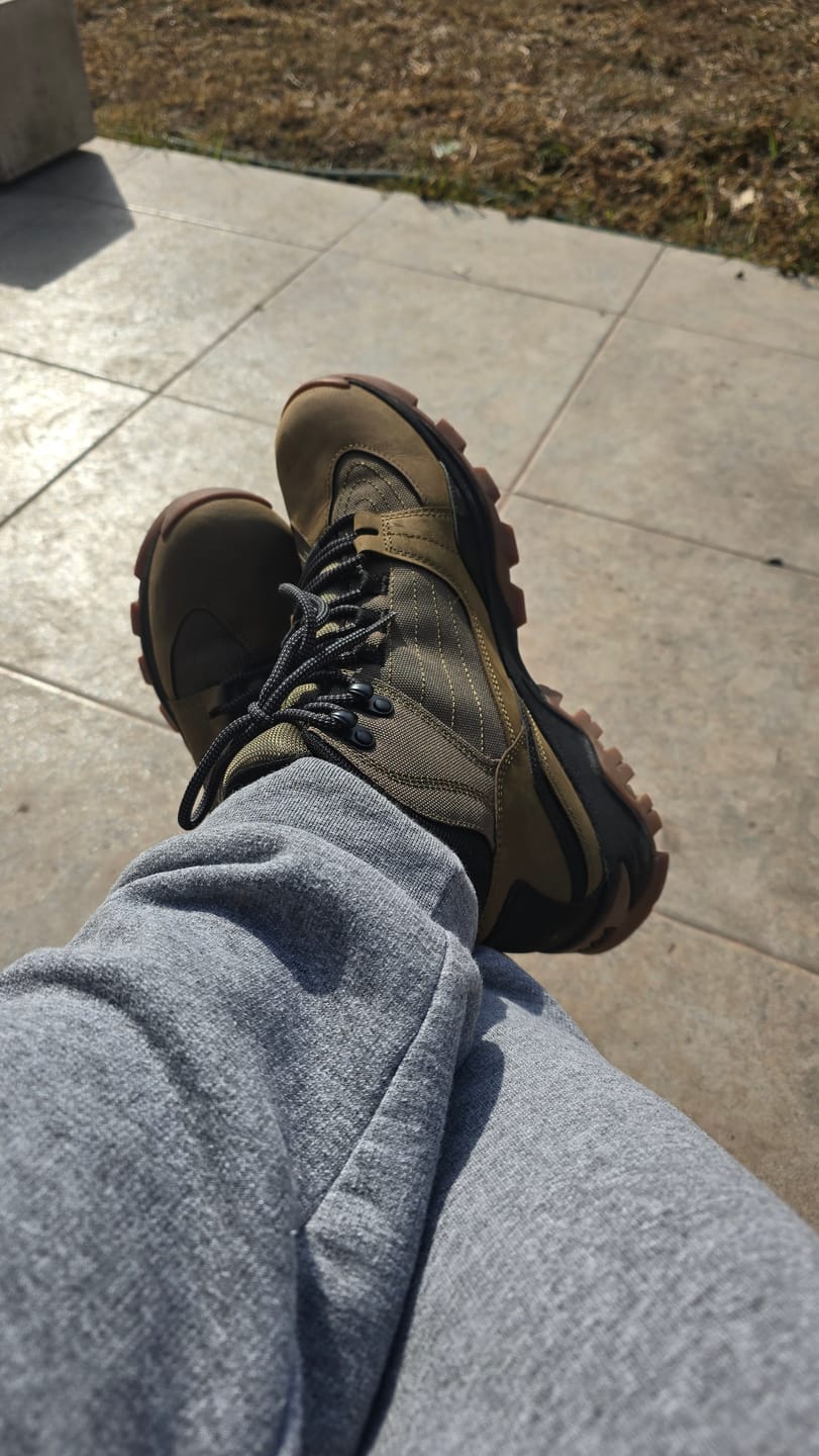 Customer photo review of Botas Timberland Mt. Maddsen Mid Lace Oliva Marrón